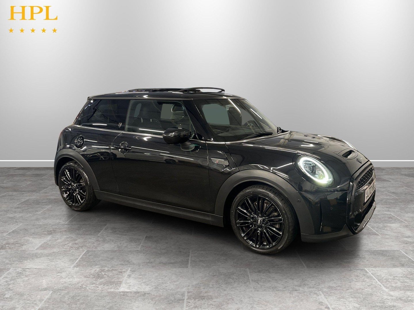 MINI Hatch listing photo