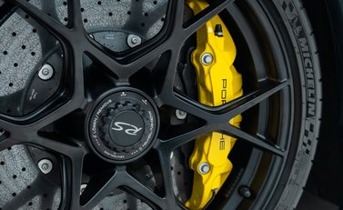 Porsche 718 SPYDER RS 33