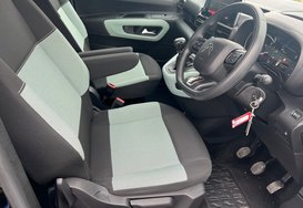 Citroen Berlingo BLUEHDI FEEL M WHEELCHAIR RAMP 19