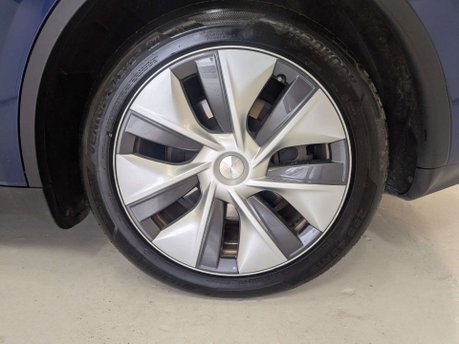 Tesla Model Y ModeL Y Long Range AWD 4WD 5dr 27