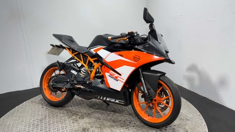 KTM RC 125 2016 33K SPORT BIKE PROJECT BIKE SPARES OR REPAIR 125CC 3