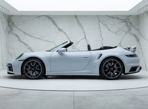 Porsche 911 Turbo S Cabriolet (992) 6