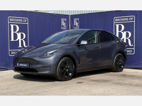 Tesla Model Y (Dual Motor) Long Range SUV 5dr Electric Auto 4WDE (384 bhp) 9