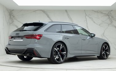 Audi RS6 Avant Carbon Black 7