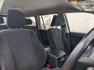 Toyota Land Cruiser D-4D ACTIVE 7