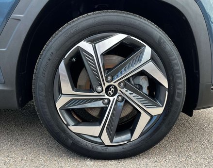 Hyundai TUCSON 1.6 Tucson Ultimate TGDi PHEV 4x4 Auto 4WD 5dr 16