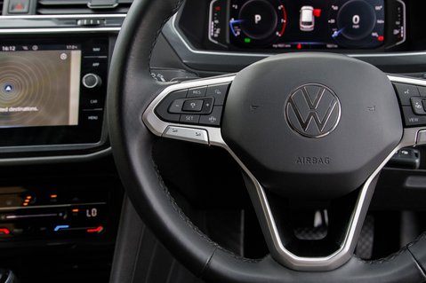 Volkswagen Tiguan Allspace LIFE TSI DSG 20