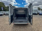 Renault Trafic SWB L1H1 Low Roof Sport LL31 Air Con Alloys Sensors Cam EURO 6 8