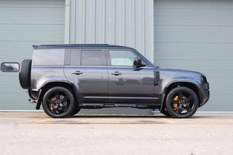 Land Rover Defender 110 D300 HARD TOP X-DYNAMIC HSE  STYLED BY SEEKER WITH A REAR SEAT CONVERSION  9