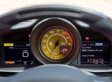 Ferrari 488 Pista 18