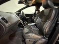 Volvo XC60 D4 R-DESIGN AWD 17