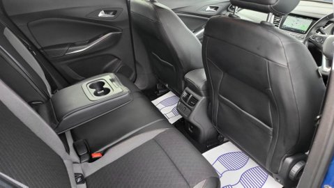 Vauxhall Grandland X GRIFFIN 21
