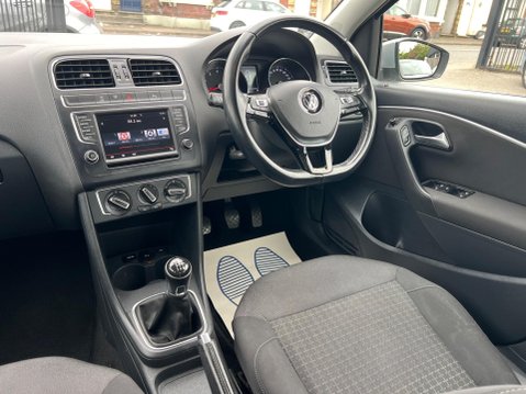 Volkswagen Polo 1.0 BlueMotion Tech SE Euro 6 (s/s) 5dr 22