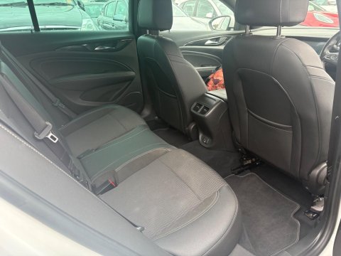 Vauxhall Insignia SRI VX-LINE NAV 16