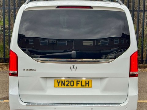 Mercedes-Benz V Class 2.2 V220d AMG Line MPV 5dr Diesel G-Tronic+ Euro 6 (s/s) 7 Seat (163 ps) 42