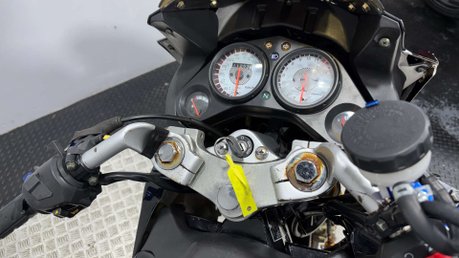 Lexmoto XTR 2013 ONLY 11K RUNNING SPORTS BIKE PROJECT BIKE LEARNER 125CC 15