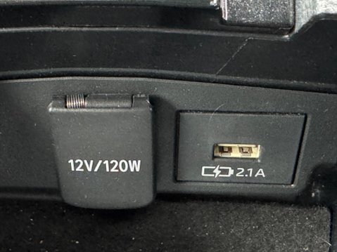 Toyota Corolla 1.8 VVT-h Design Touring Sports CVT Euro 6 (s/s) 5dr 41