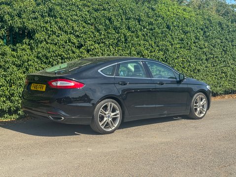 Ford Mondeo 2.0 TDCi Titanium Hatchback 5dr Diesel Manual Euro 6 (s/s) (180 ps) 28