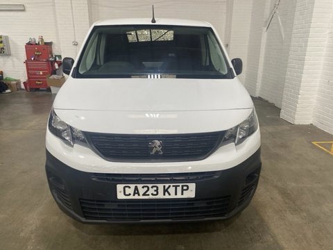 Peugeot Partner BLUEHDI PROFESSIONAL PREMIUM PLUS L1 2