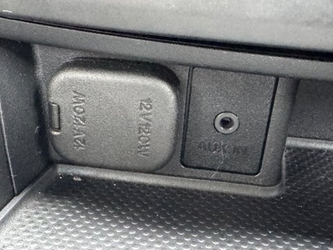 Mazda MX-5 2.0i Miyako Roadster Euro 4 2dr 13