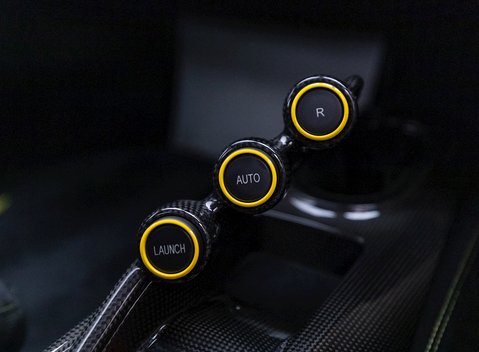 Ferrari 488 Pista 15