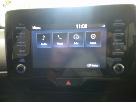 Toyota Yaris ICON FHEV ONLY 17,000 MILES FROM NEW 16