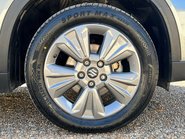 Suzuki Vitara SZ-T BOOSTERJET MHEV 4