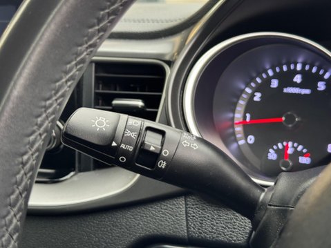 Kia Xceed 1.5 T-GDi 2 Euro 6 (s/s) 5dr 24