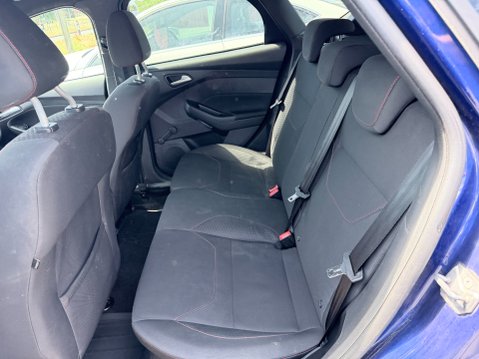 Ford Focus 1.0 ST-LINE NAVIGATION 12