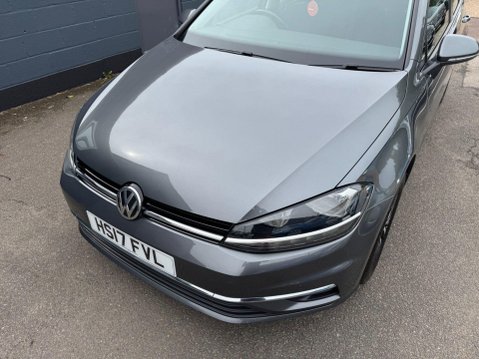 Volkswagen Golf SE NAVIGATION TSI BLUEMOTION TECHNOLOGY DSG 15