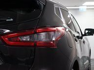 Nissan Qashqai DCI N-CONNECTA DCT 23