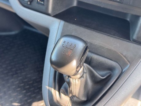 Vauxhall Vivaro 1.5 Vivaro 2900 Edition S/S 34