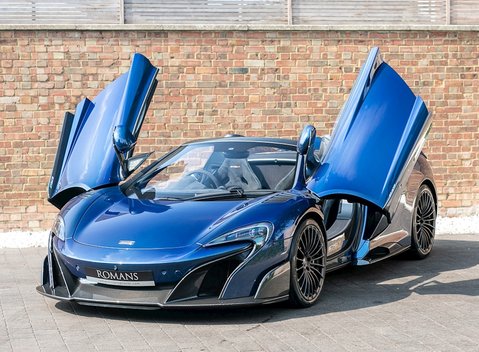 McLaren 675LT Spider MSO Carbon Series 11