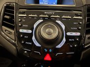 Ford Fiesta 1.0T EcoBoost Titanium X Euro 5 (s/s) 5dr 25