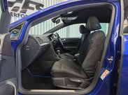 Volkswagen Golf 2.0 TSI R Hatchback 5dr Petrol DSG 4Motion Euro 6 (s/s) (310 ps) 34