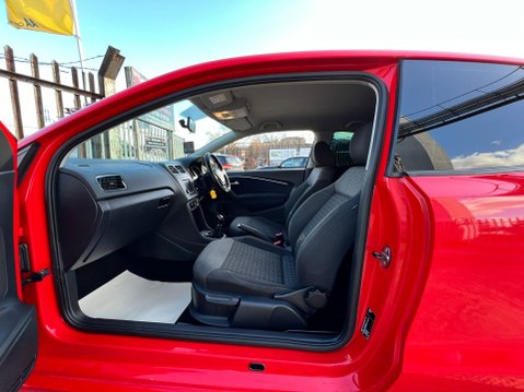 Volkswagen Polo 1.0 MATCH 49