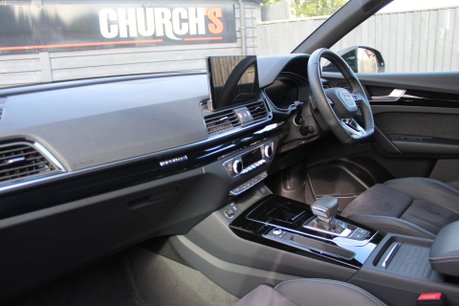 Audi Q5 2.0 Q5 Black Edition 40TDI MHEV Quattro SA 4WD 5dr 18