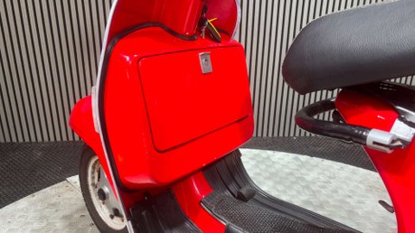 Piaggio Vespa PX 2012 19K 1 FORMER OWNER 2T 4 SPEED 2 STROKE CLASSIC SCOOTER 13