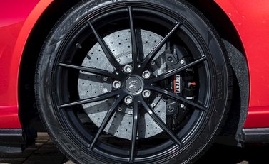 Ferrari 812 Superfast 10