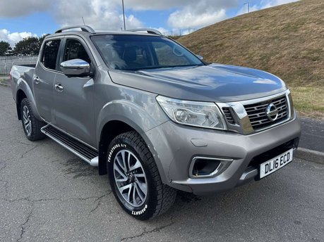 Nissan NP300 2.3 NP300 Navara Tekna dCi 4WD