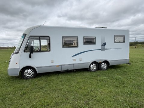 Niesmann and Bischoff Arto 74L 6 berth, large garage, tag axle, Niesmann Bischoff 30