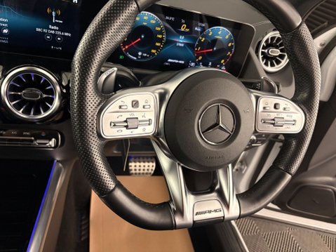 Mercedes-Benz GLA 2.0 GLA35 AMG (Premium) 8G-DCT 4MATIC Euro 6 (s/s) 5dr 25