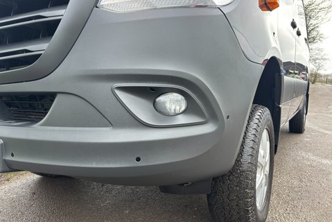 Mercedes-Benz Sprinter 316 Cdi L2 H2 4x4 Panel Van with Air Con & Leather 23