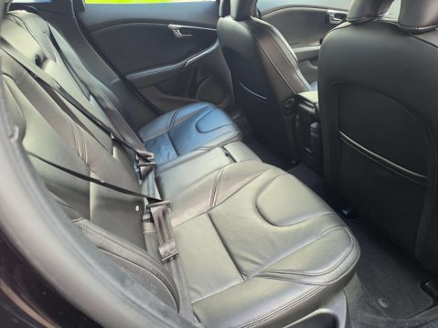 Volvo V40 2.0 V40 Inscription D3 5dr 53