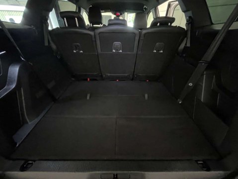 Peugeot 5008 2.0 5008 GT Line Blue HDi S/S Auto 5dr 36