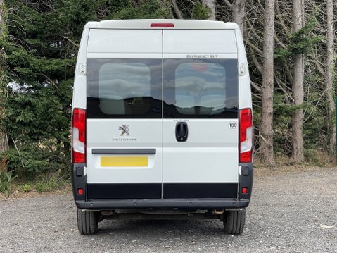 Peugeot Boxer BLUEHDI 335 L3H2 15 Seat NON-D1 minibus with AC, Sensors, Cruise. ULEZ 9