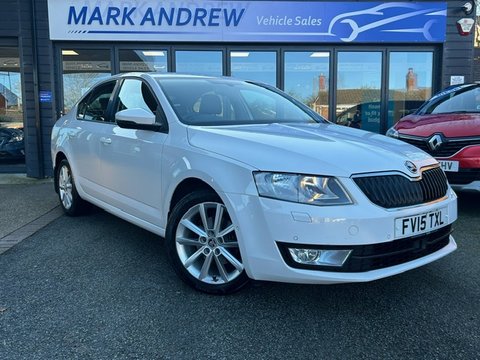 Skoda Octavia ELEGANCE TSI 1