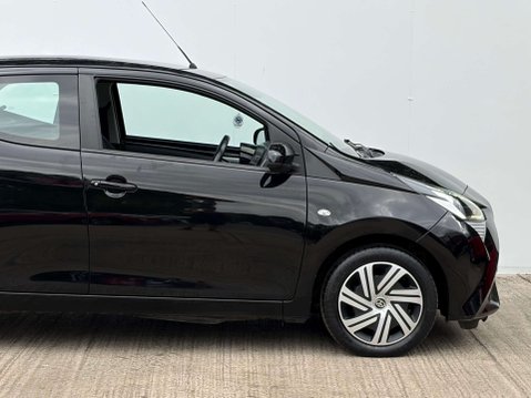 Toyota Aygo 1.0 Aygo X-Play TSS VVT-i 5dr 11