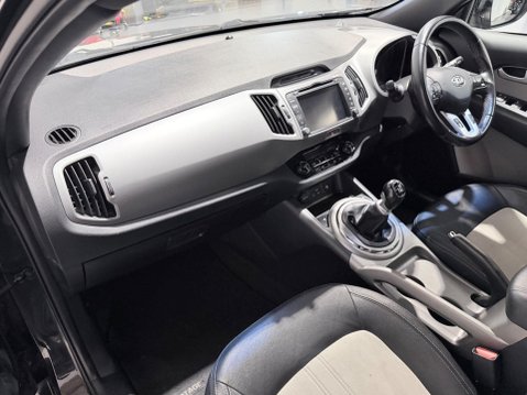 Kia Sportage 1.7 CRDi EcoDynamics Axis Edition 2WD Euro 6 (s/s) 5dr 16