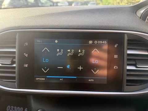 Peugeot 308 1.2 PureTech Tech Edition Hatchback 5dr Petrol Manual Euro 6 (s/s) (130 ps) 34